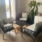 Grand Sur Canal A 2 Pas Du Centre De Apartament *